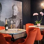 호텔 Mercure Paris Ouest 4*
