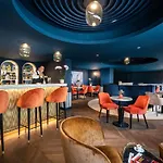 Mercure Paris Ouest 호텔 베흑사이으