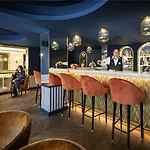 Mercure Paris Ouest ホテル ベルサイユ