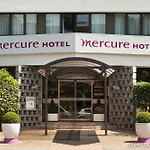 Mercure Paris Ouest Otel 4*