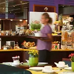 Mercure Paris Ouest Otel
