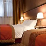 Mercure Paris Ouest 4*