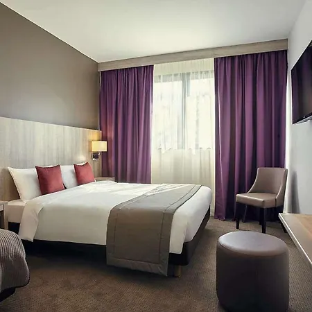 Hotel Mercure Paris Ouest Versalles