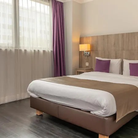Hotel Mercure Paris Ouest 4*