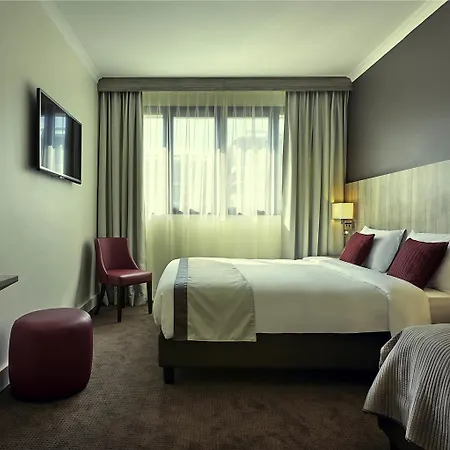 Mercure Paris Ouest