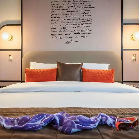 Отель Mercure Paris Ouest Версаль
