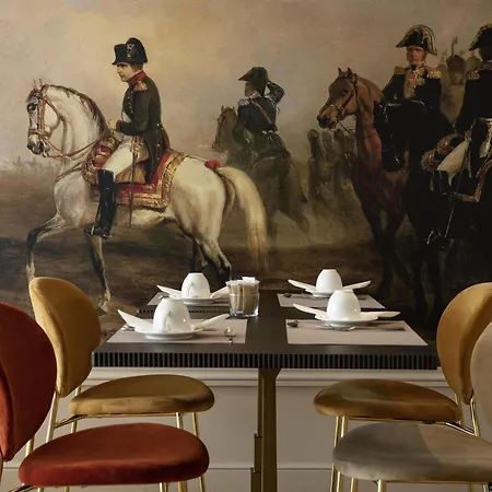 Mercure Paris Ouest Hotel 4*