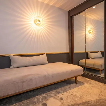 Mercure Paris Ouest Hotel