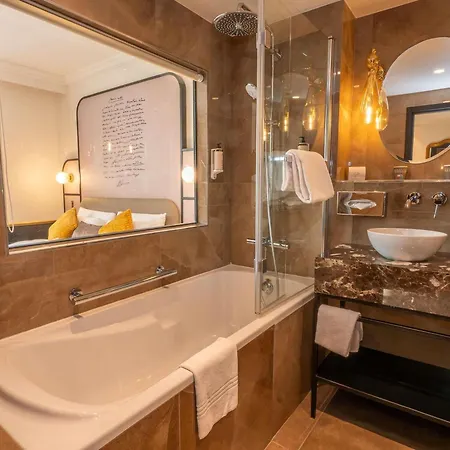 Hotel Mercure Paris Ouest Versailles