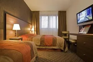 Ξενοδοχείο Mercure Paris Ouest 4*