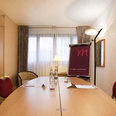 Mercure Parly 2 4*