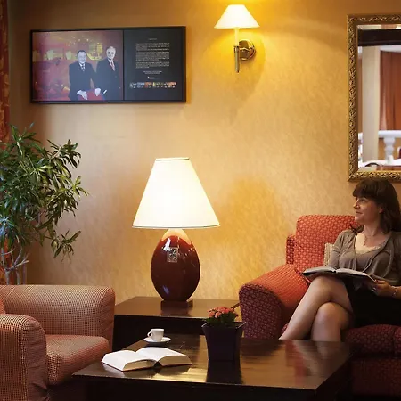 Mercure Paris Ouest