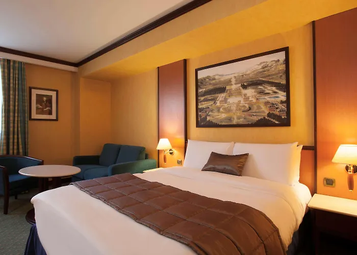Hotel Mercure Paris Ouest 4*