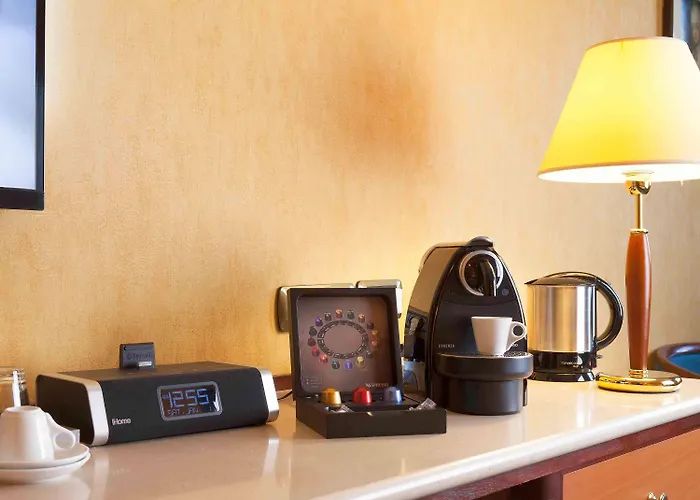 Mercure Paris Ouest Hotel