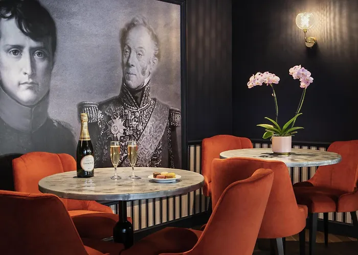 Mercure Paris Ouest Hotel 4*