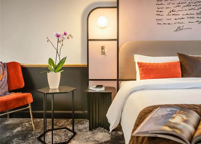 Mercure Paris Ouest Hotel