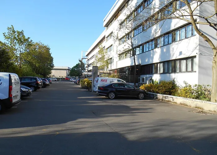 Mercure Paris Ouest
